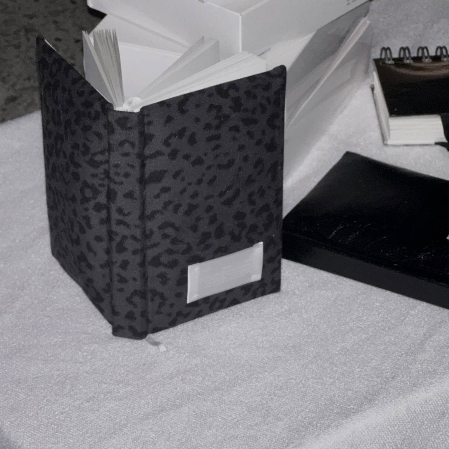 Room Note_No. 112 (Handmade)