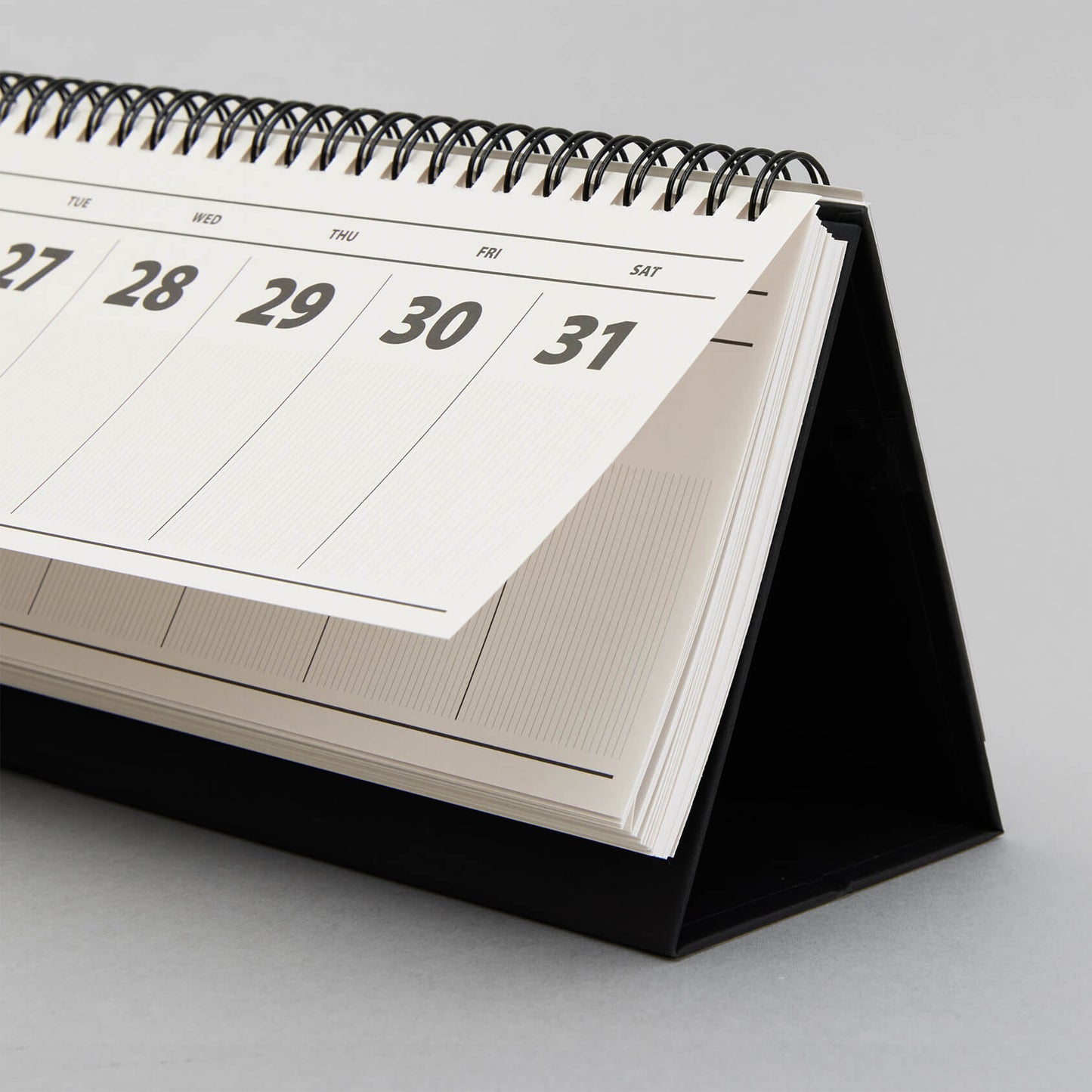 2026 Memo Weekly Desk Calendar (Horizontal)
