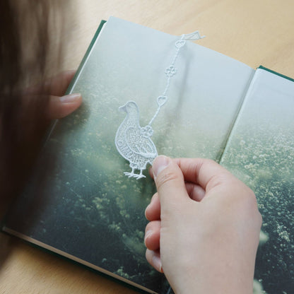 Color Thread Bookmark_Pigeon