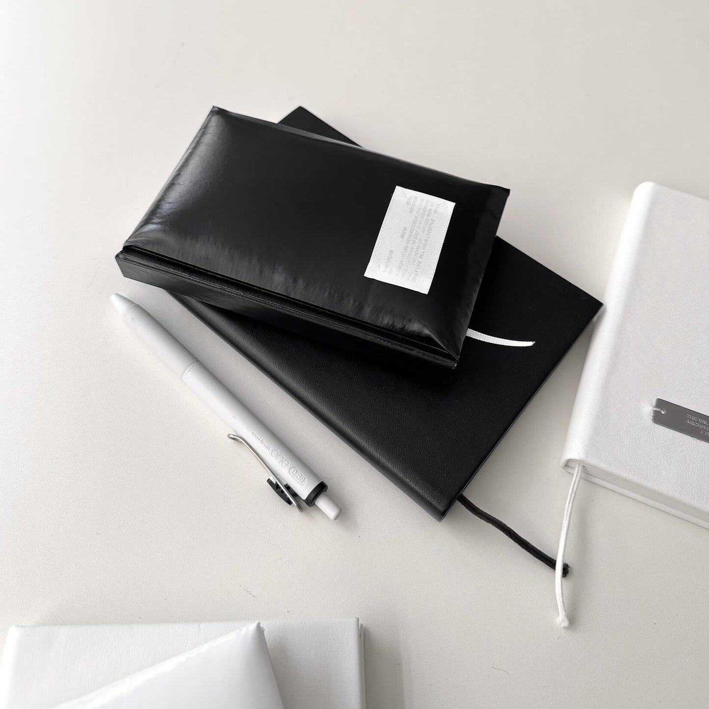 Room Note_No. 105 (Handmade)