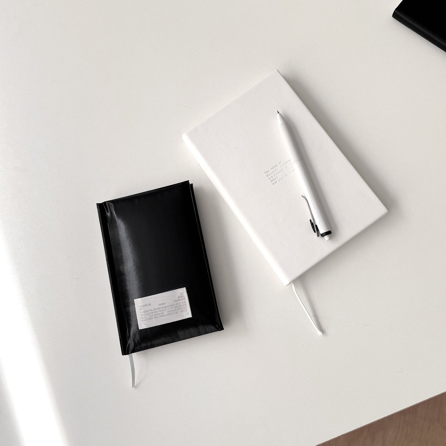 Room Note_No. 105 (Handmade)