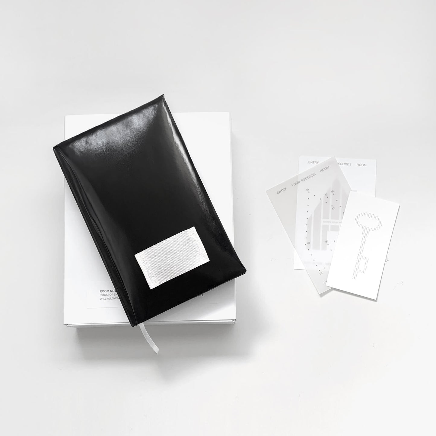 Room Note_No. 105 (Handmade)