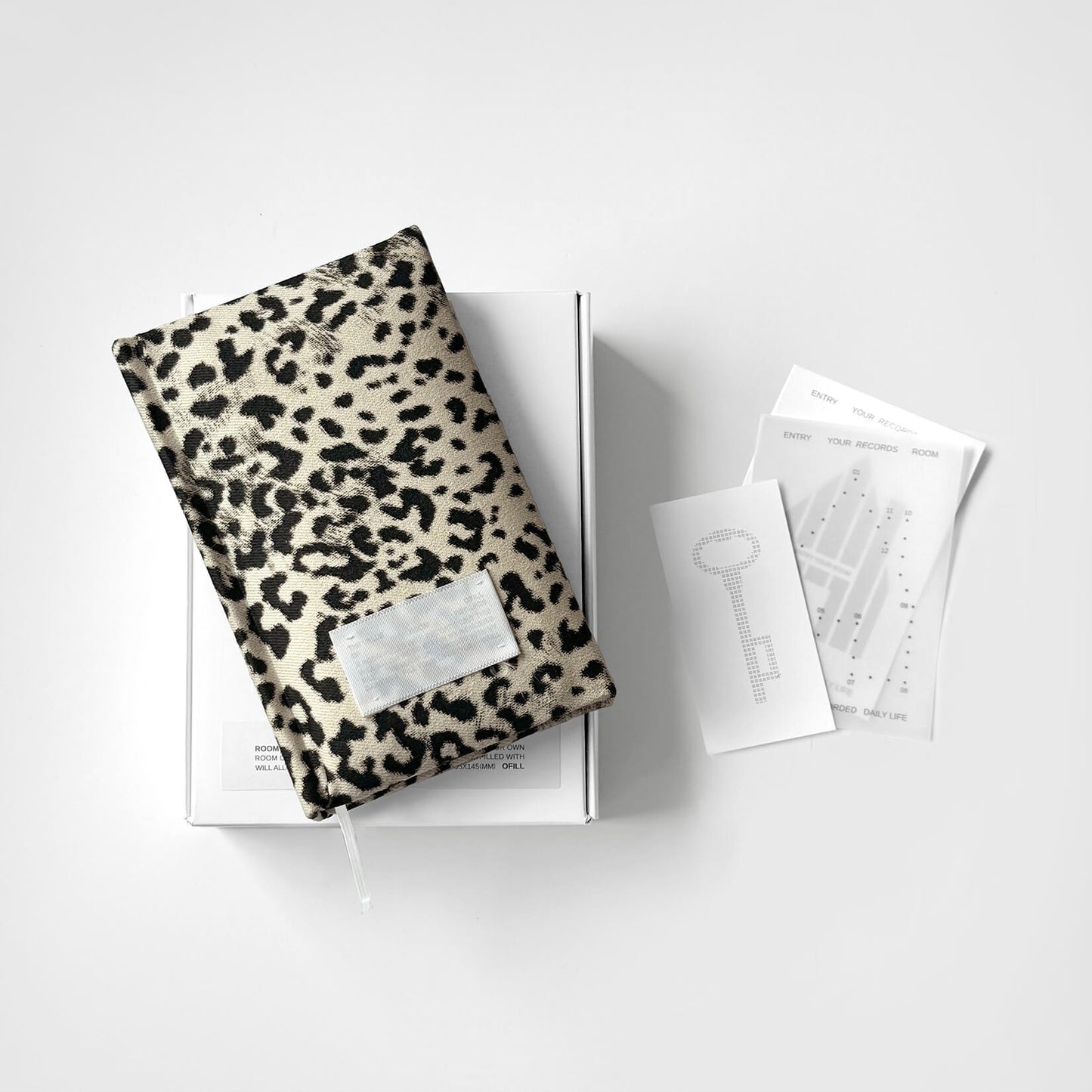 Room Note_No. 111 (Handmade)