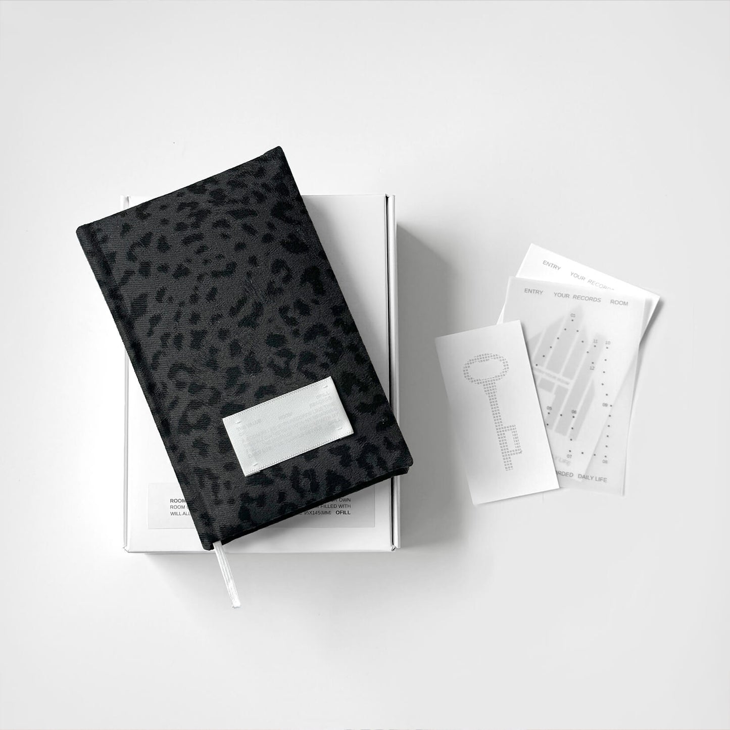 Room Note_No. 112 (Handmade)