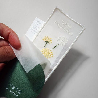Plant Collecting Bookmark_Dandelion