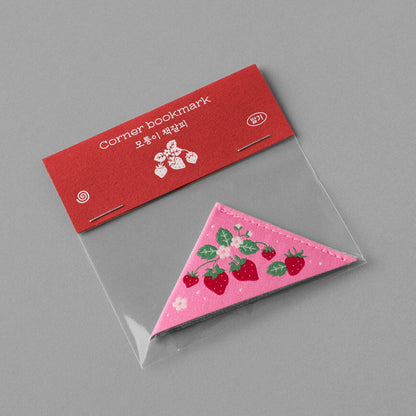 Corner Bookmark_Strawberry