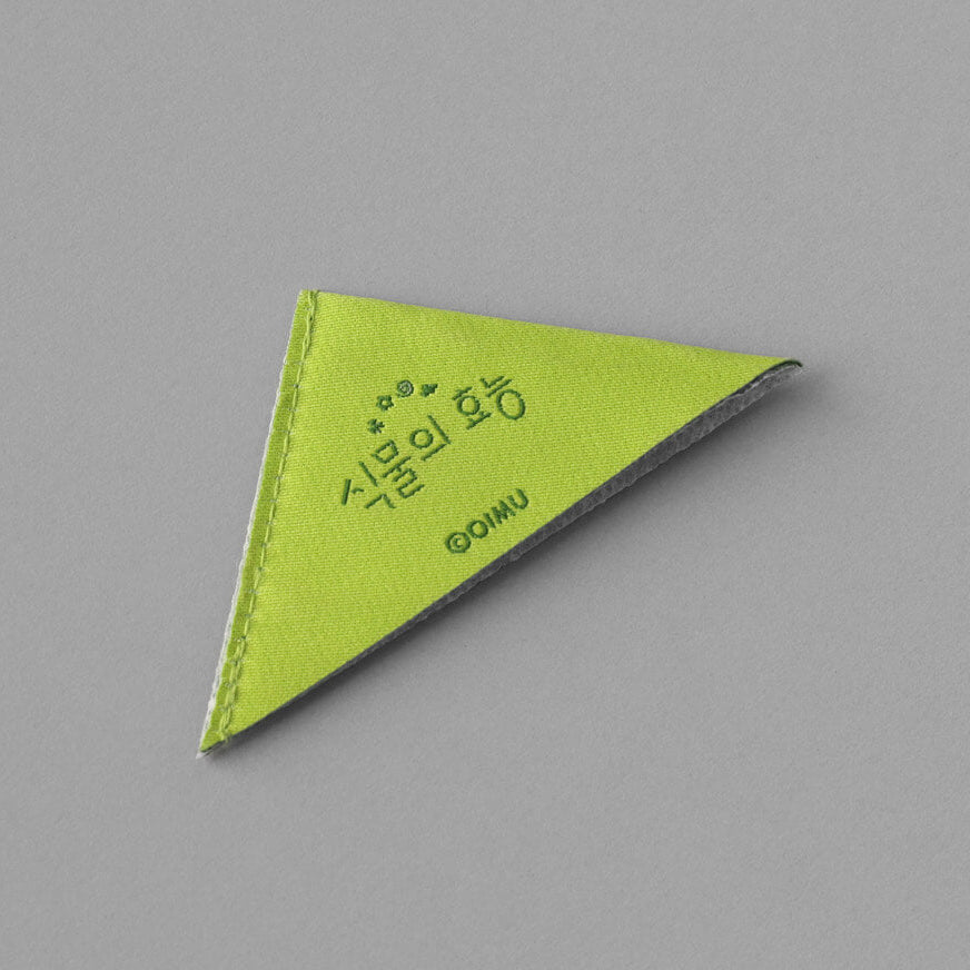 Corner Bookmark_Cucumber