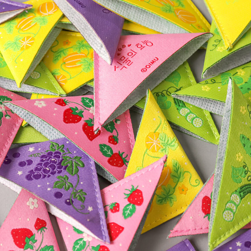 Corner Bookmark_Strawberry