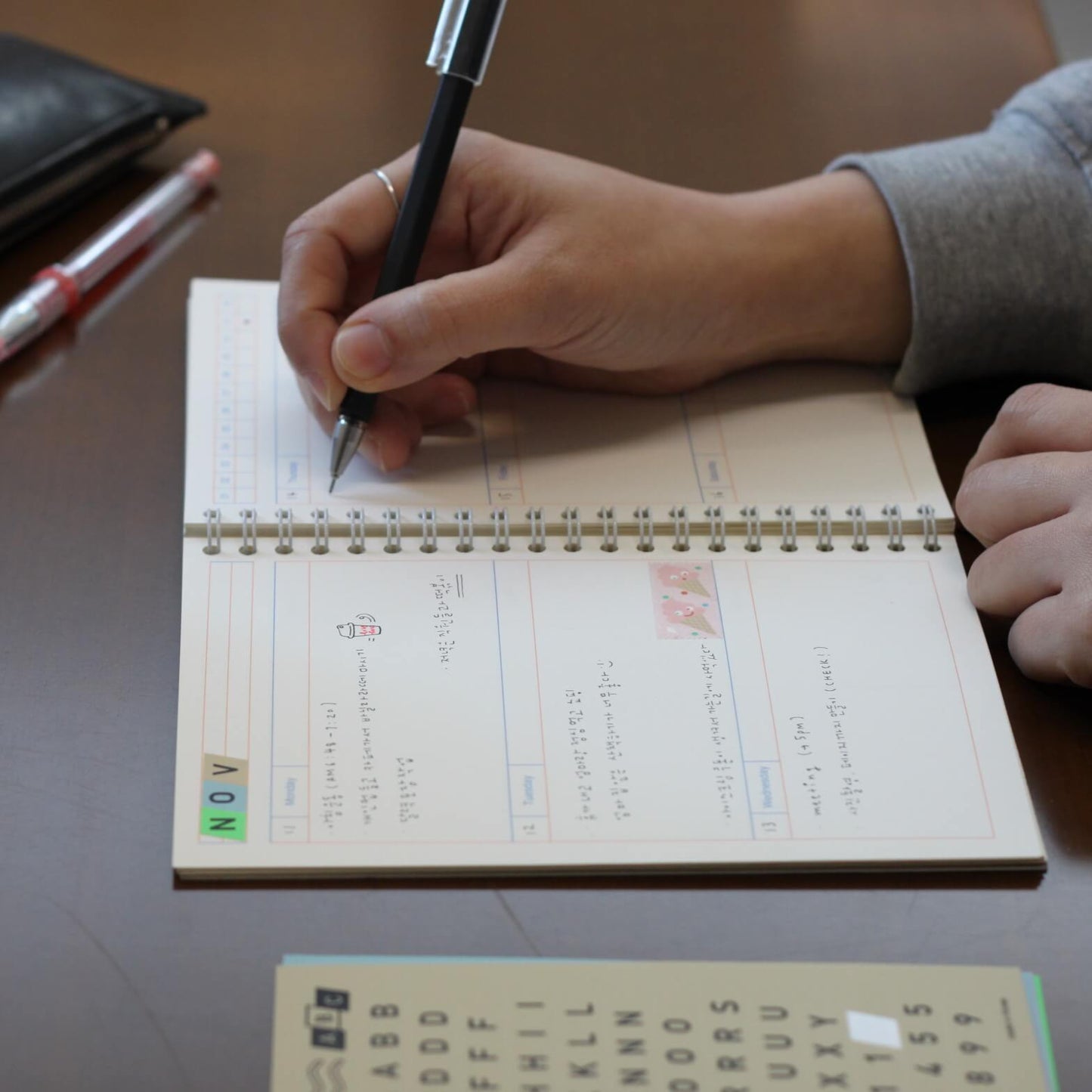 Yearly Planner_Olive