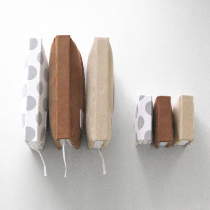 Room Note_Mini Beige Keyring (Handmade)