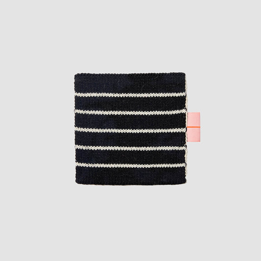 Wool Coaster No.1_Black Ivory