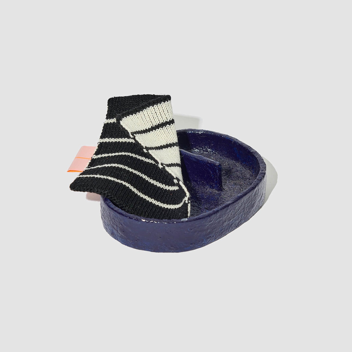 Wool Coaster No.1_Black Ivory