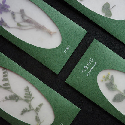 Plant Collecting Bookmark_Cosmos