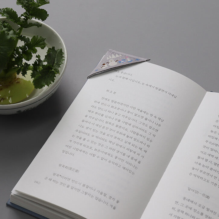 Corner Bookmark_Winter